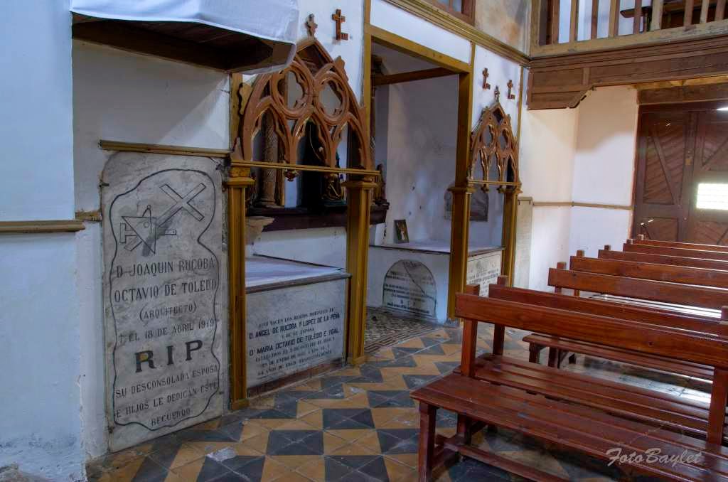 Tumba de Joaquín Rucoba