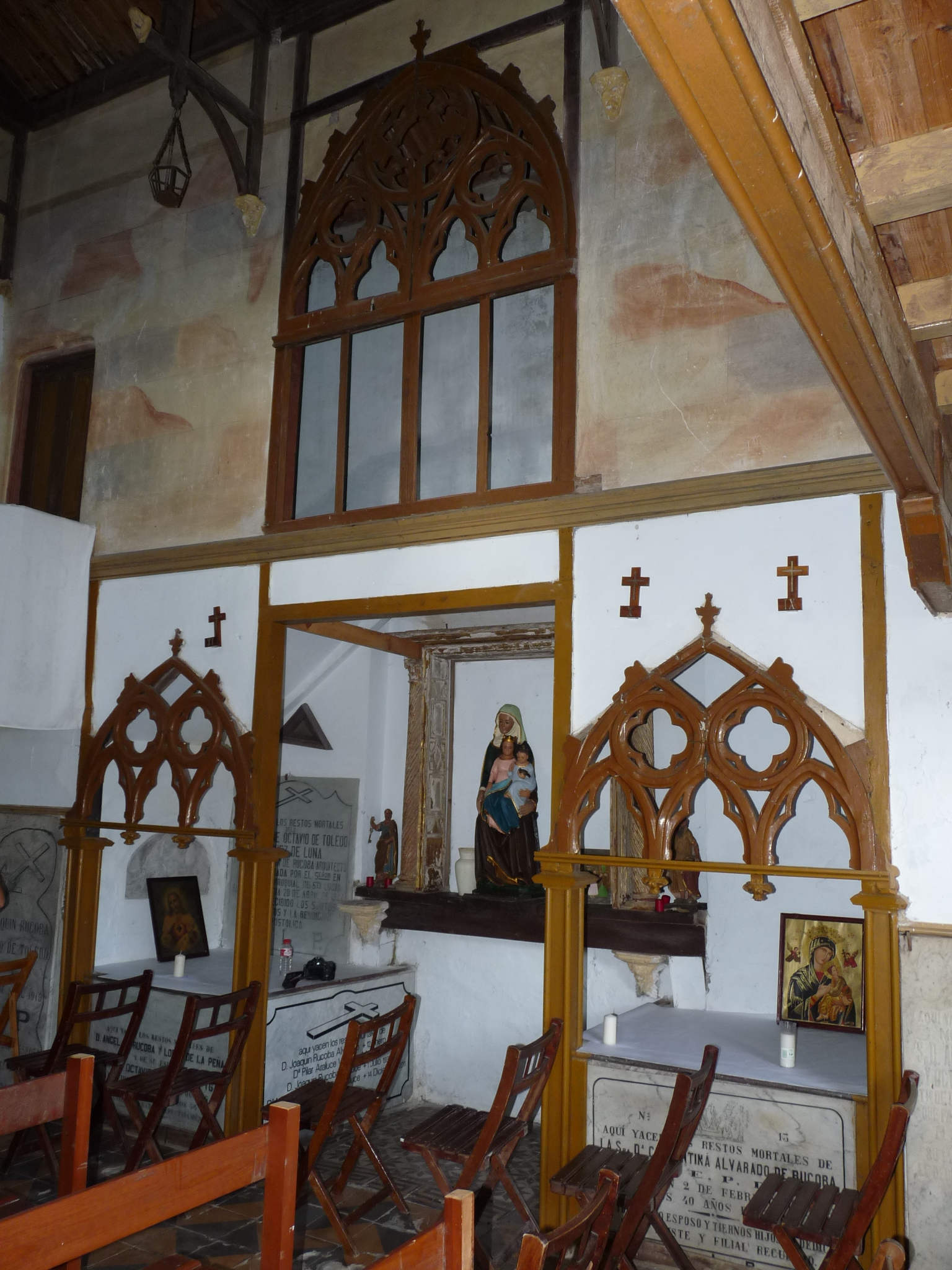 Panteón de la familia Rucoba